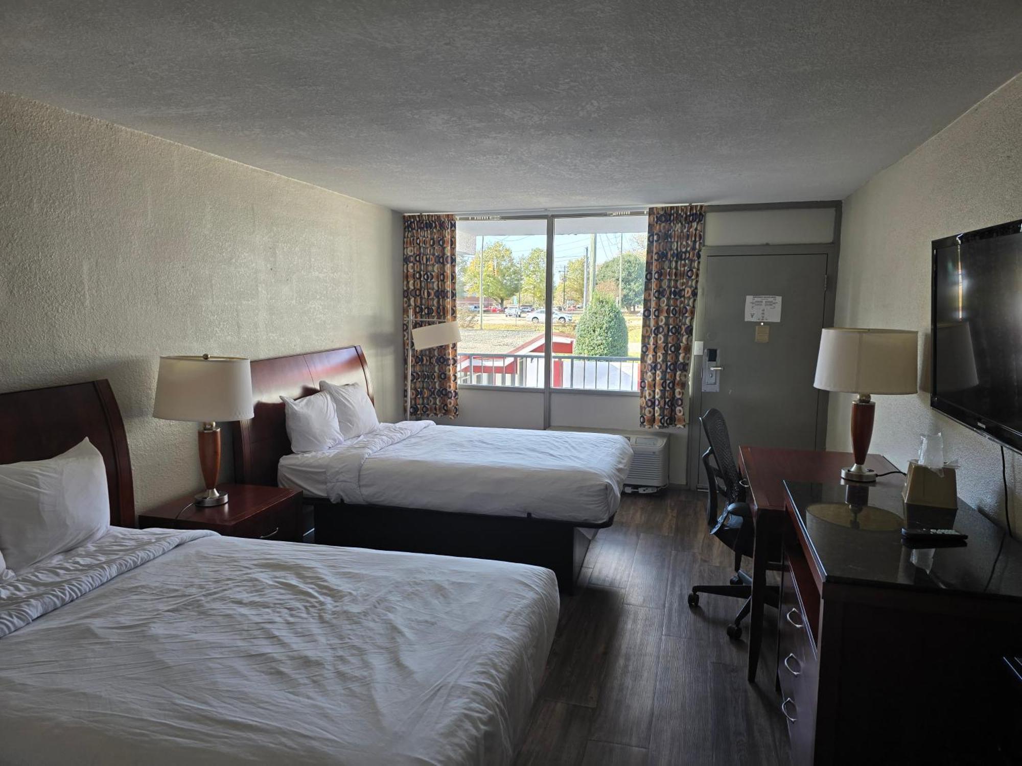 Days Inn By Wyndham Raleigh South Esterno foto
