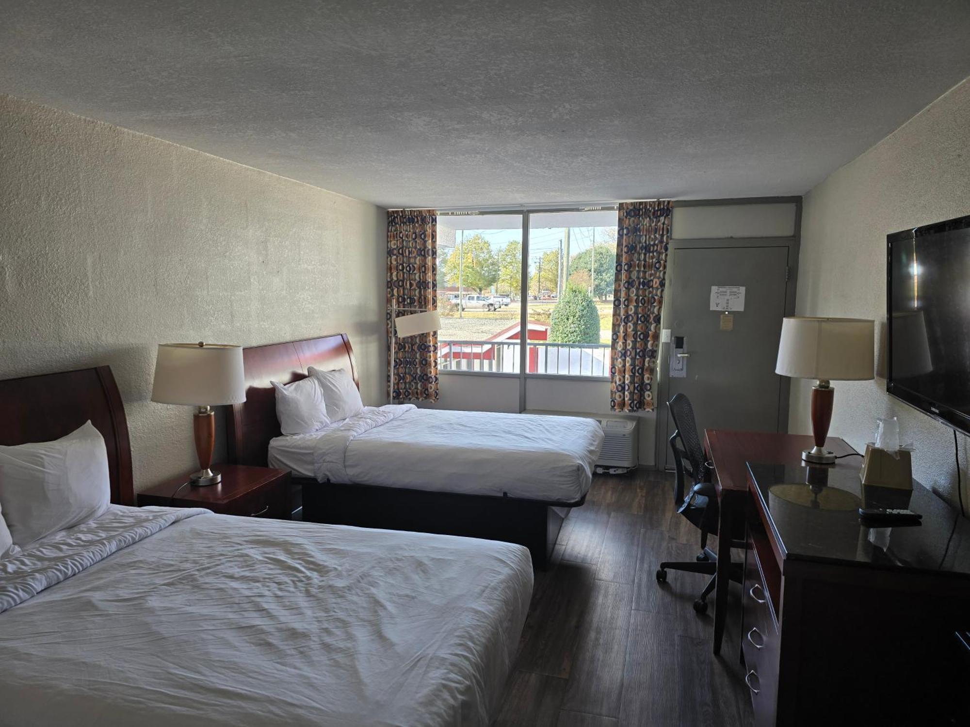 Days Inn By Wyndham Raleigh South Esterno foto