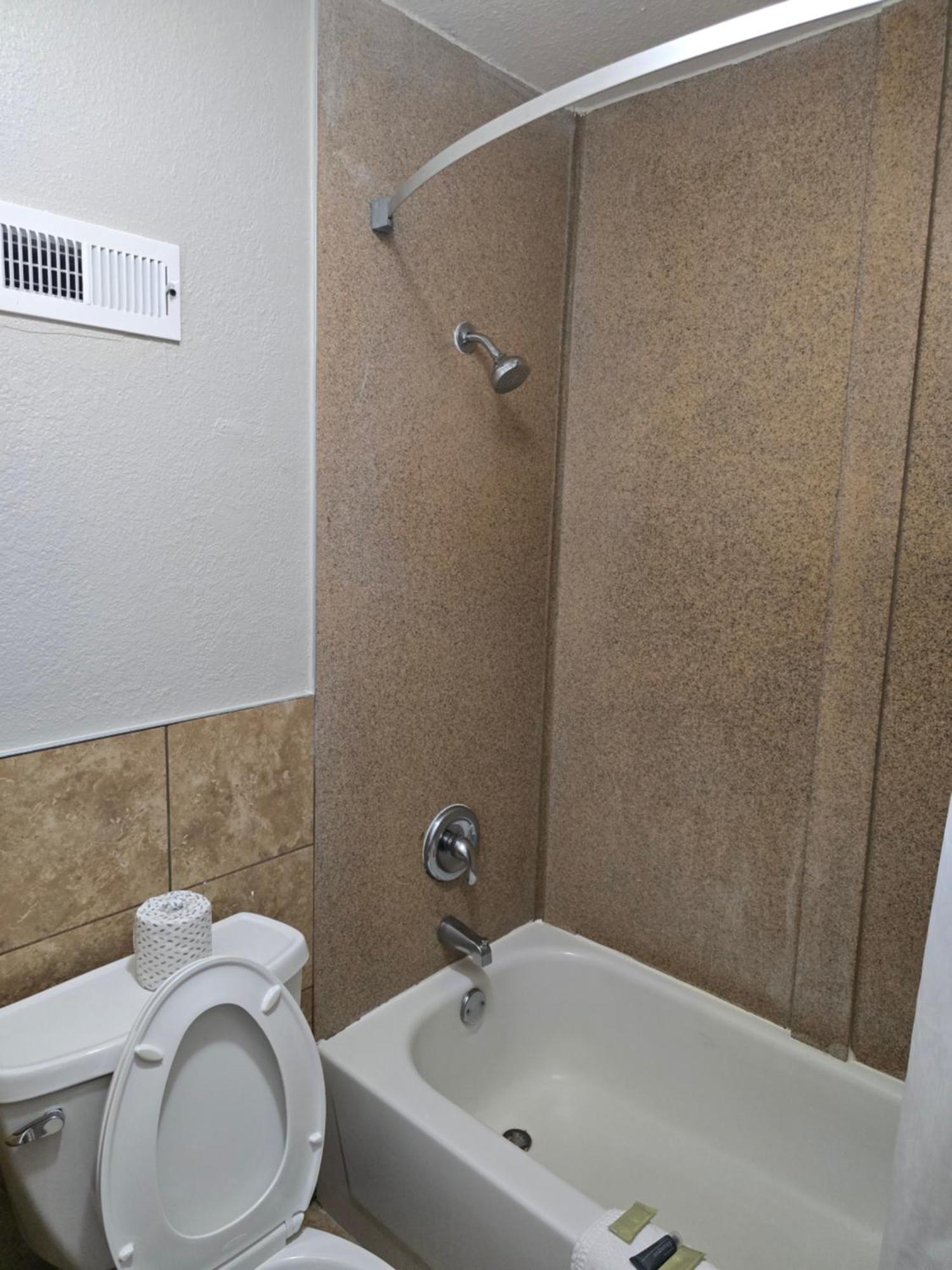Days Inn By Wyndham Raleigh South Esterno foto